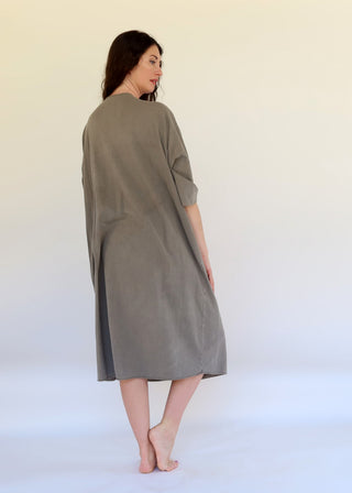 Float Neck Poppy Below Knee Kaftan