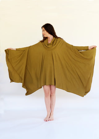Super Cowl Short Chrysalis Cape