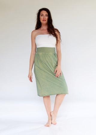 Taproot Below Knee Skirt