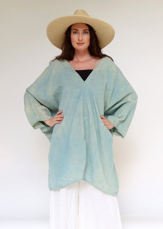 SAMPLE SALE - Flip V Migration Tunic / OS / Linen / Sage / (141)