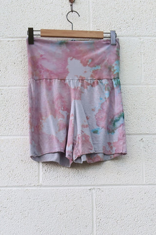 OOAK - Simplicity Shorts / XL / Light Hemp / Ice Dye (377)