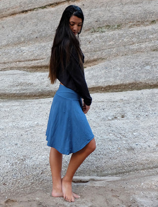 Petal Front Short Skirt