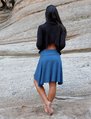 Petal Front Short Skirt