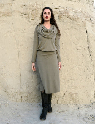 Super Cowl Brooke Banded Simplicity Below Knee Dress