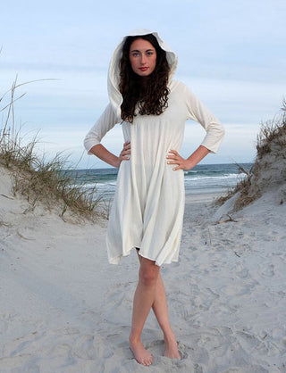 super short dress where can i find really dresses that look like this and would fit me like this? : r/PetiteFashionAdvice The full skirt Super Cowl Wanderer Short Dress